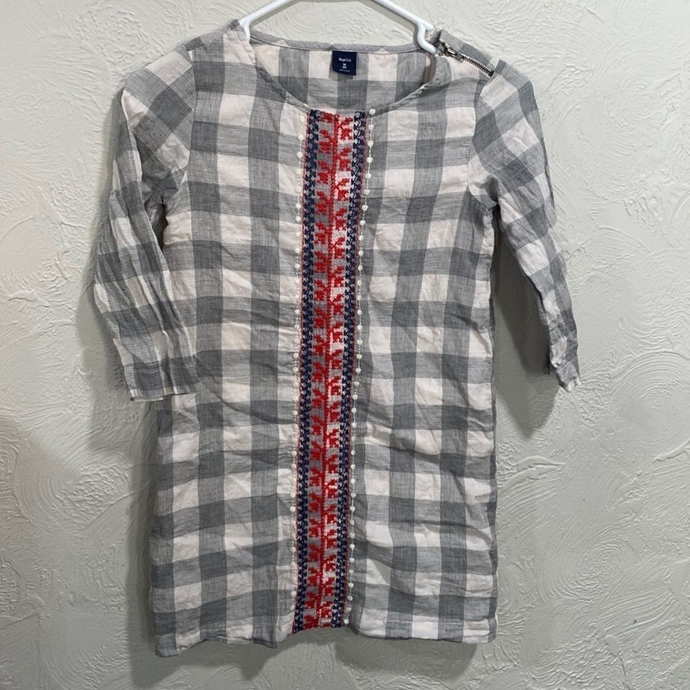 Gap Gray Gingham Embroidered Dress Size 8